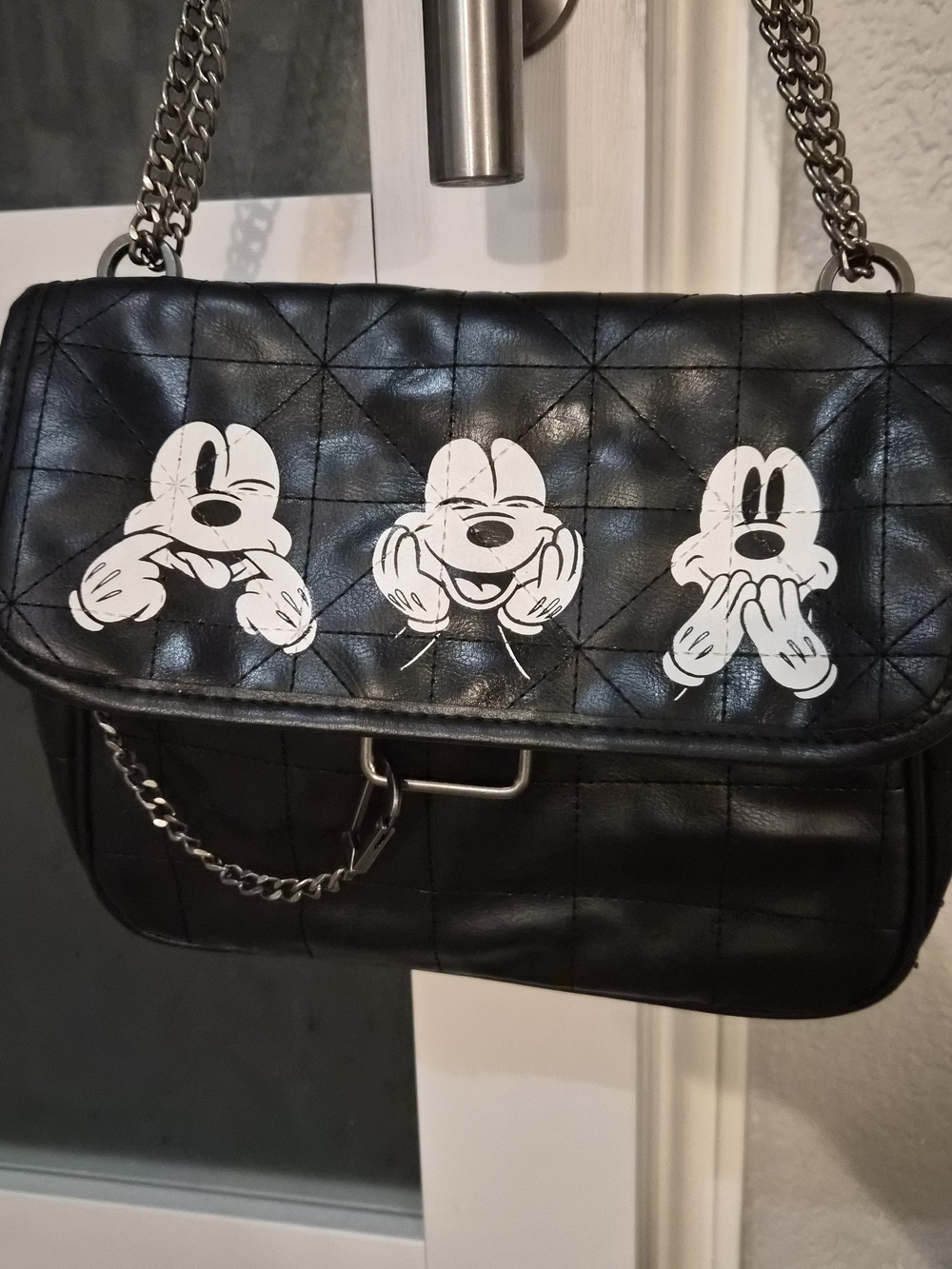 Mickey Mouse Black Quilted Cartoon-Print Shoulder Bag - Picture 6 of 8